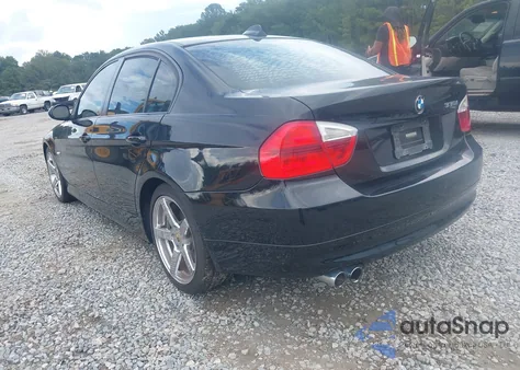 2006 BMW 330I z USA, uszkodzony, nr VIN WBAVB33516KS35896